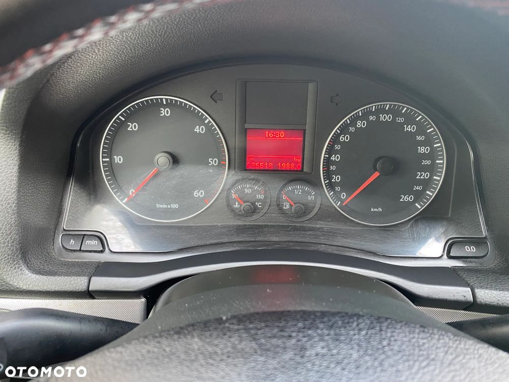 Volkswagen Golf 1.9 TDI DPF Goal - 12