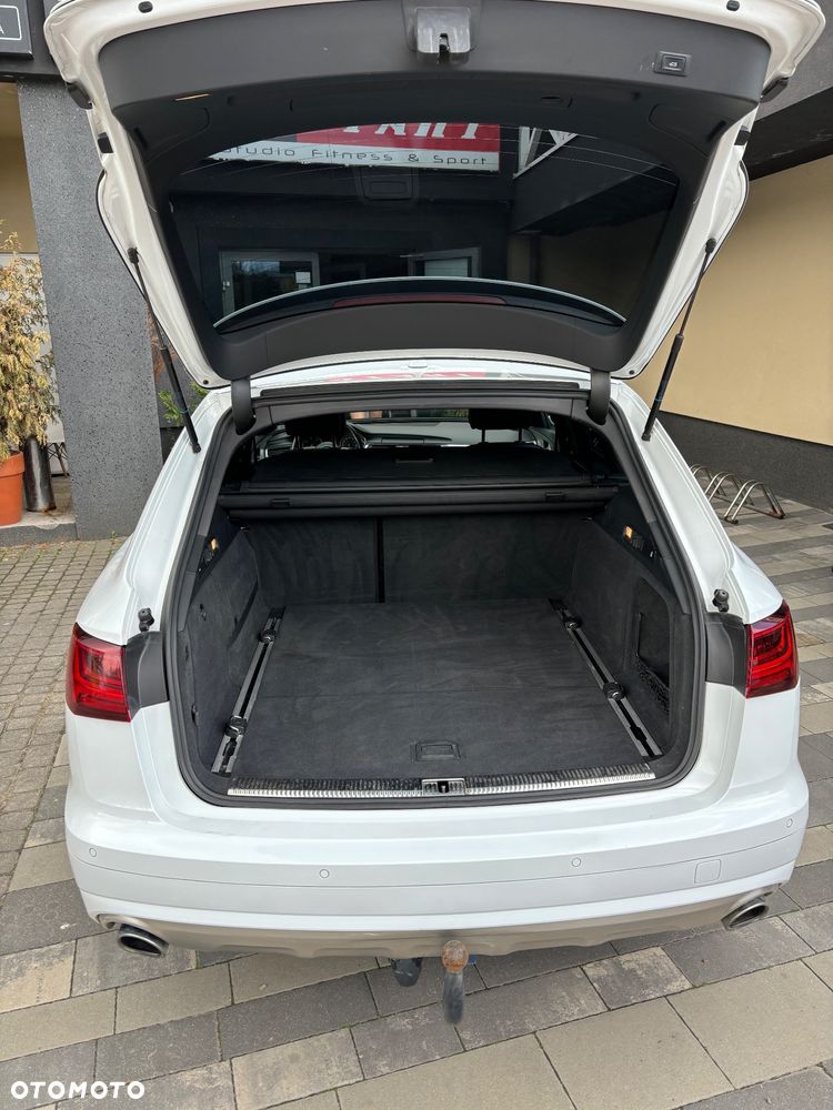 Audi A6 Allroad - 13