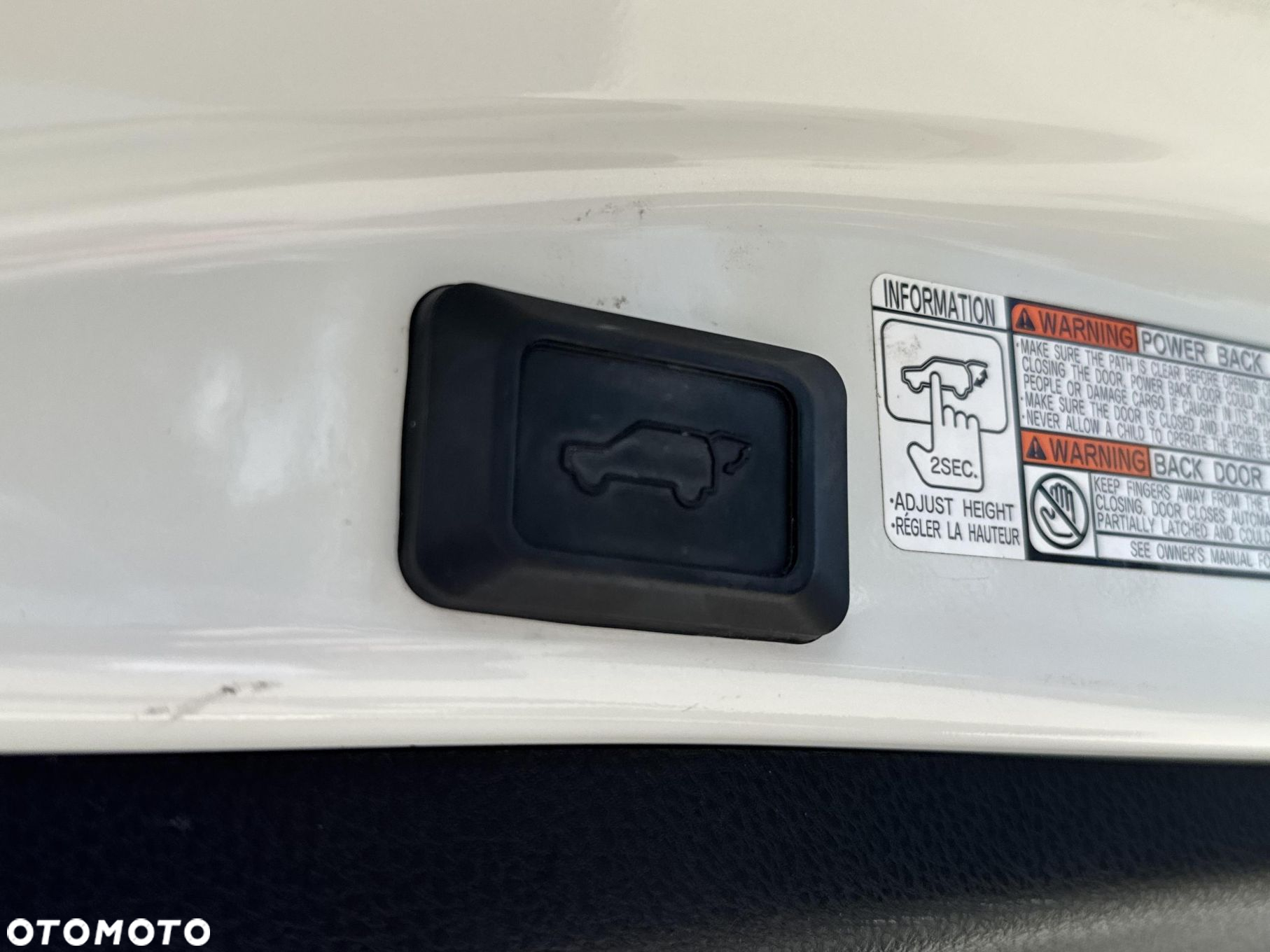 Toyota RAV4 - 22
