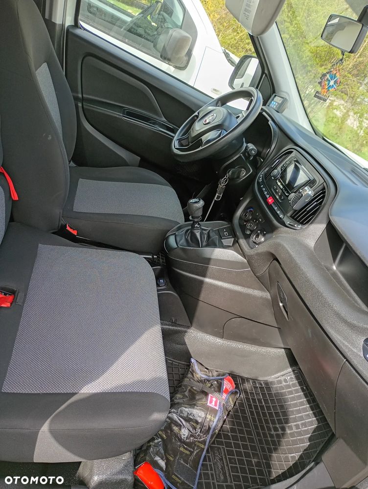 Fiat Doblo - 19
