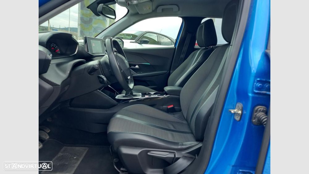 Peugeot 2008 1.2 PureTech Allure - 13