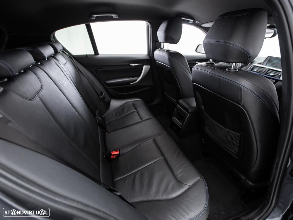 BMW 116 d Pack M - 11
