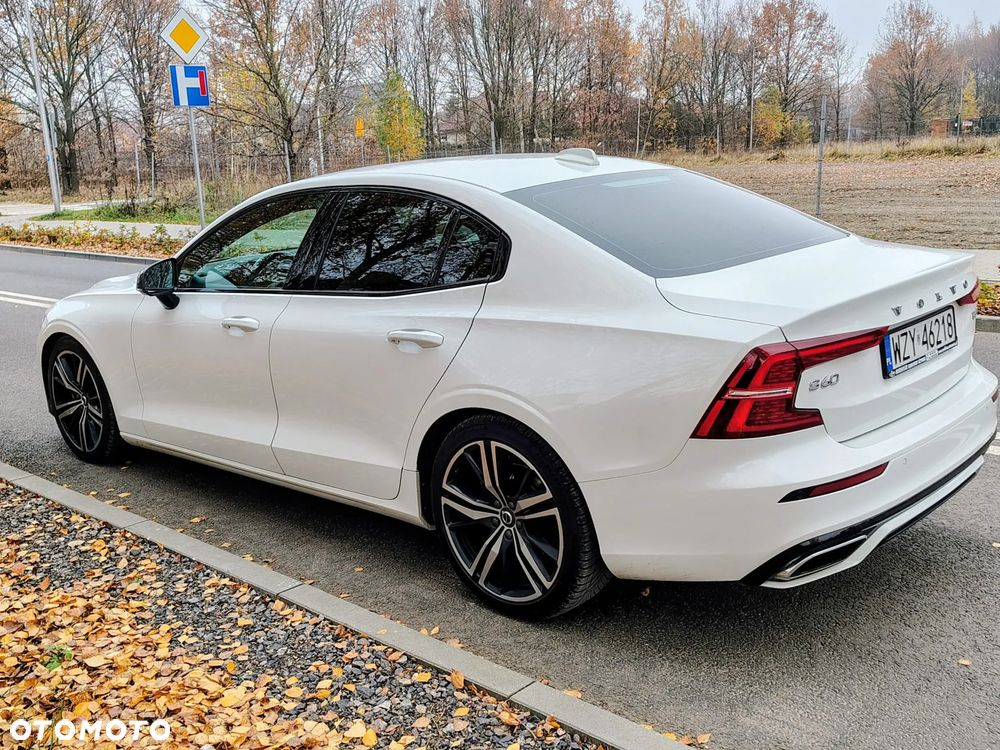 Volvo S60 T4 R-Design - 7
