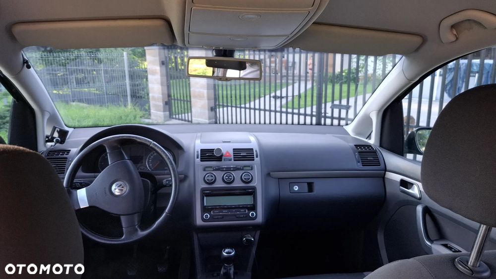 Volkswagen Touran 1.9 TDI Highline - 6