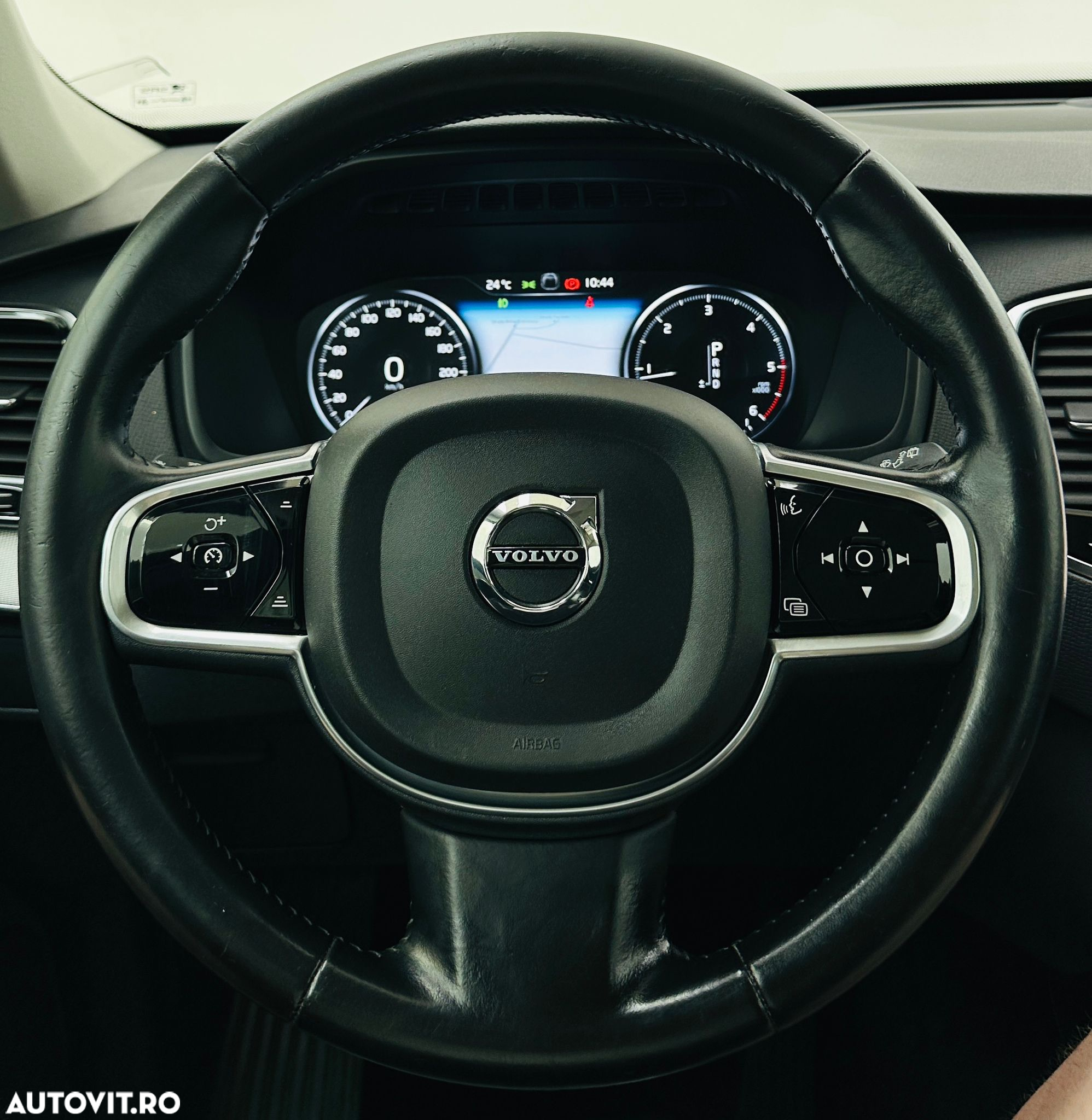 Volvo XC 90 - 34
