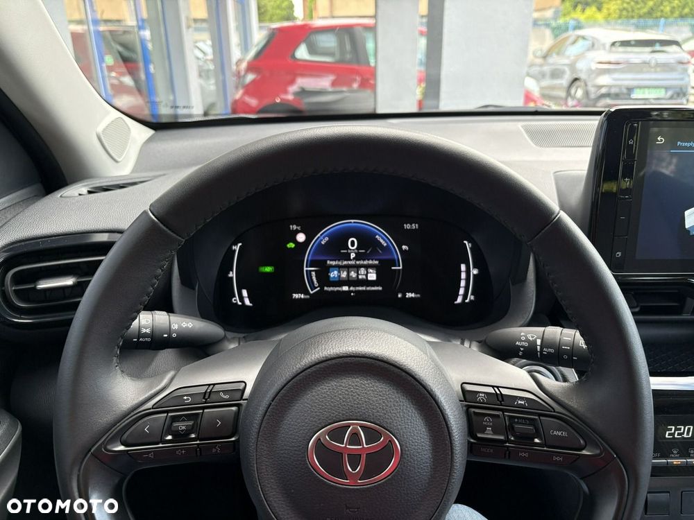 Toyota Yaris Cross - 20