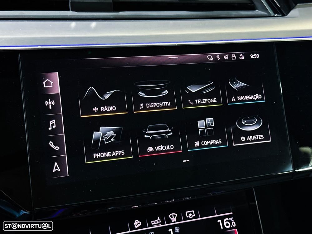 Audi e-tron 50 quattro S line - 57