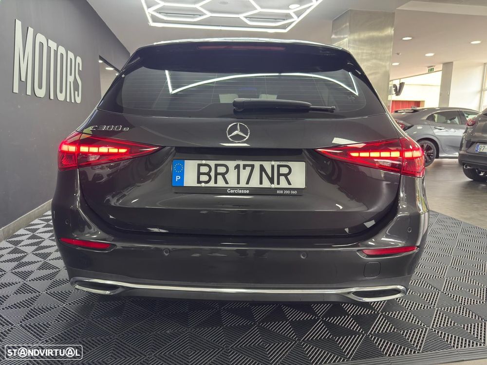 Mercedes-Benz C 300 e Avantgarde - 14