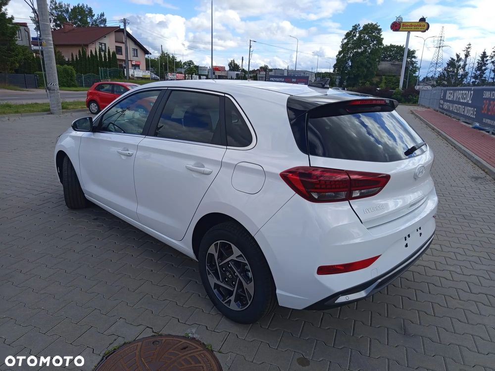 Hyundai i30 1.5 T-GDI 48V Smart - 8