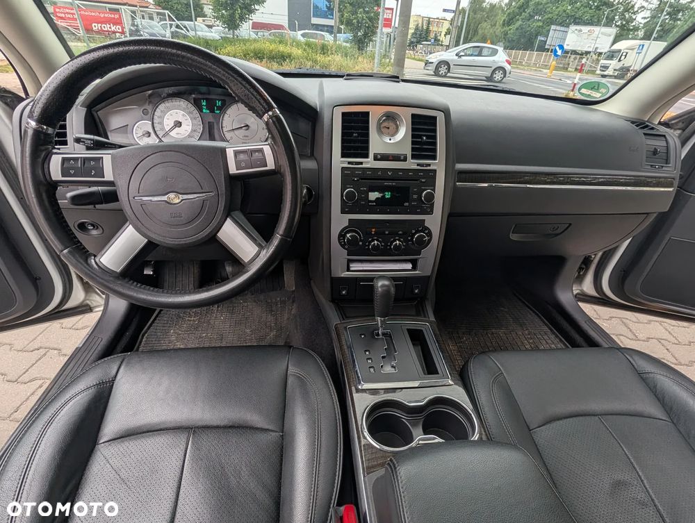 Chrysler 300C 3.0 CRD DPF Automatik - 29