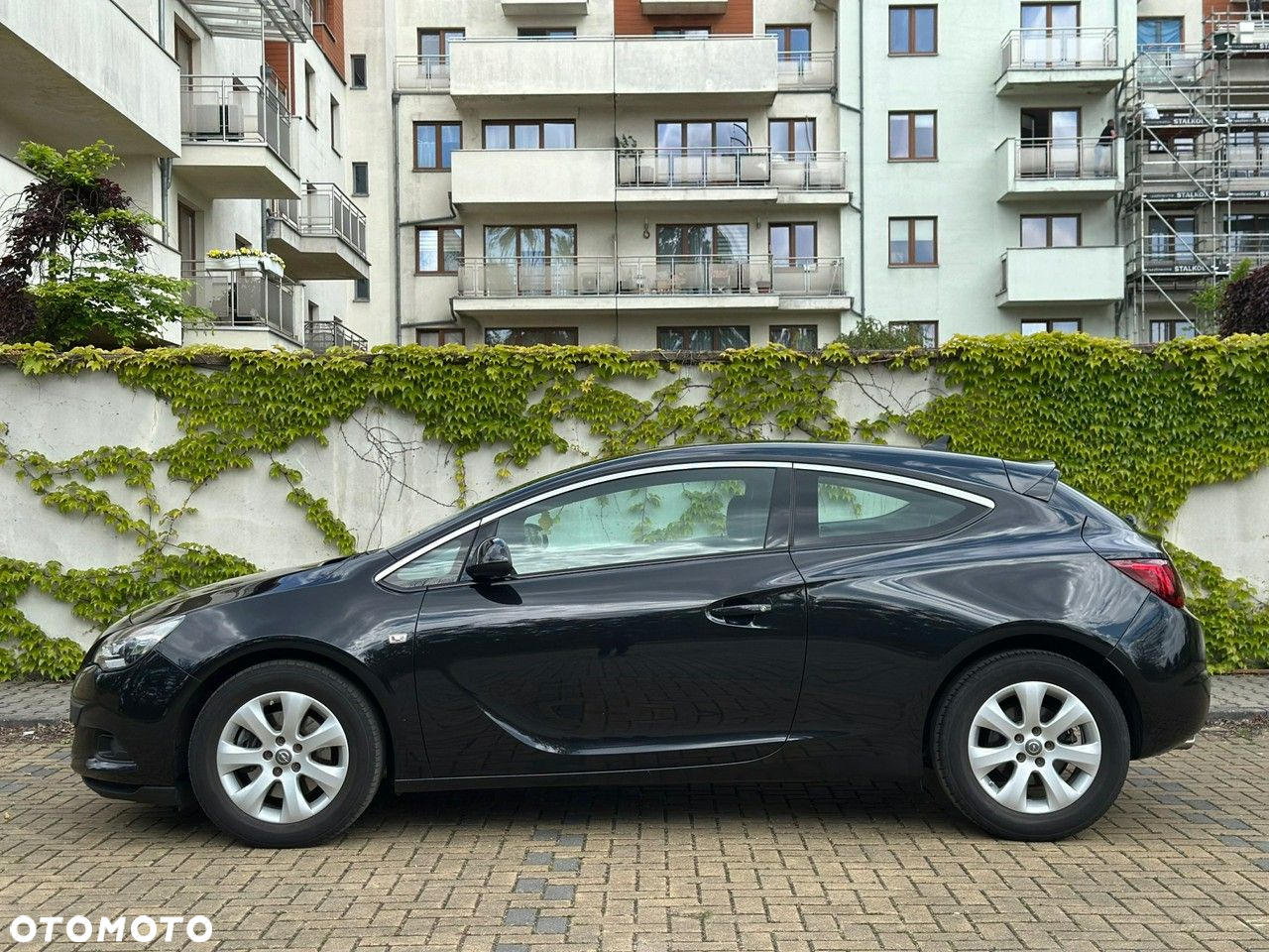 Opel Astra GTC 1.4 Turbo - 2