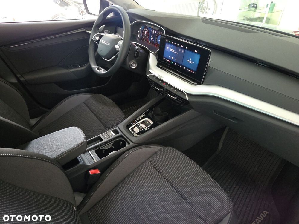 Skoda Octavia 1.5 TSI mHEV Selection DSG - 15
