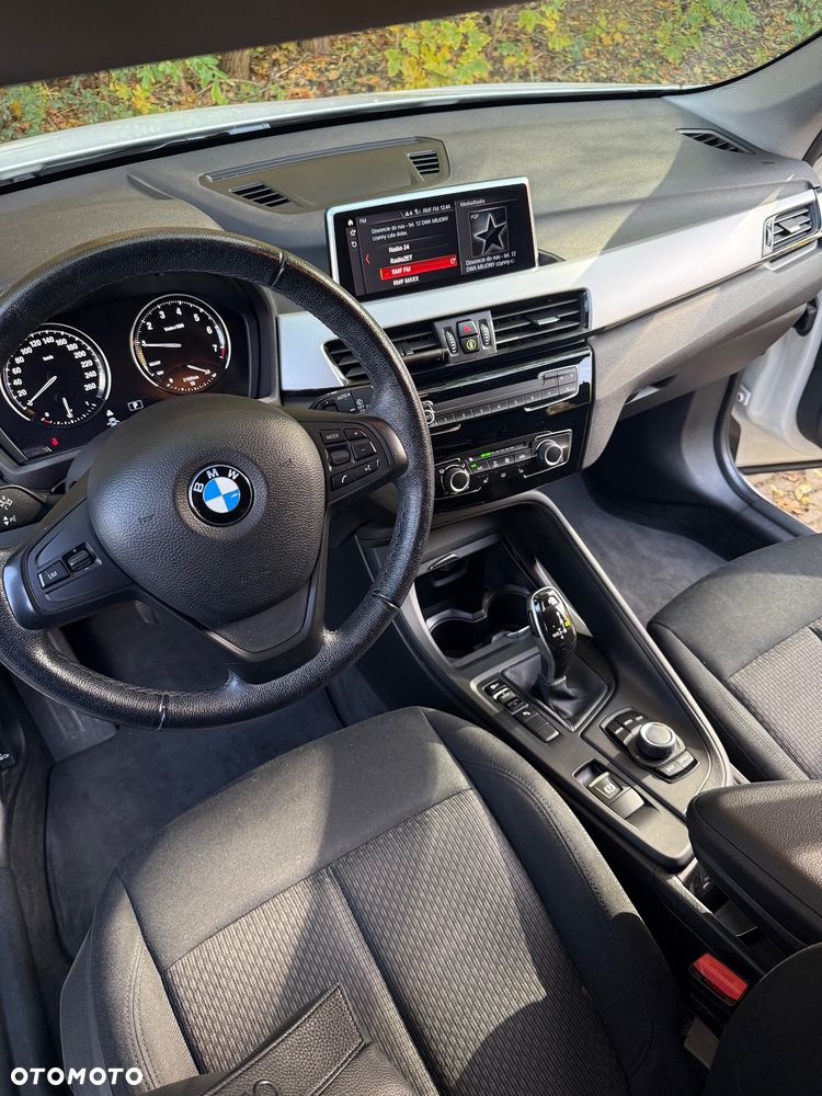 BMW X1 sDrive18i - 8