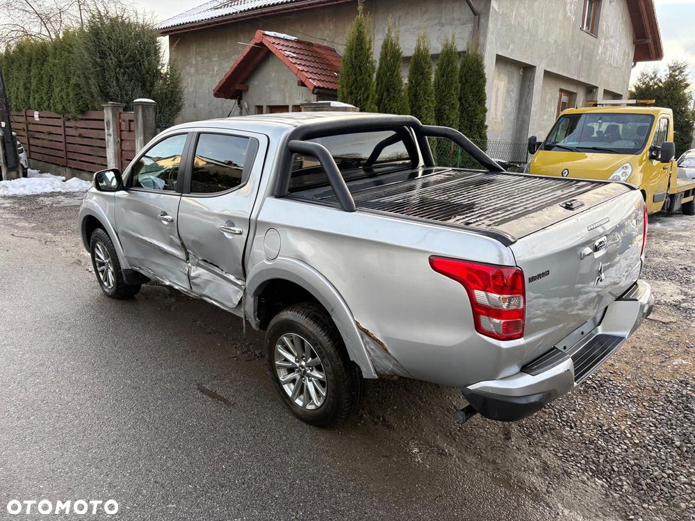 Mitsubishi L200 Pick Up 4x4 Autm Double Cab Edition 100+ - 17