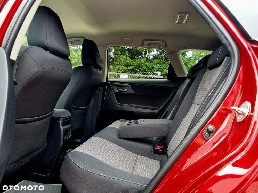 Toyota Auris Hybrid 135 Prestige - 10