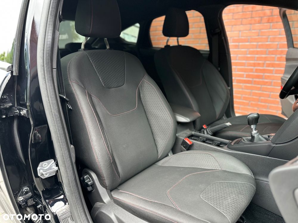 Ford Focus 1.5 EcoBoost STart-Stopp-System ST-LINE - 17
