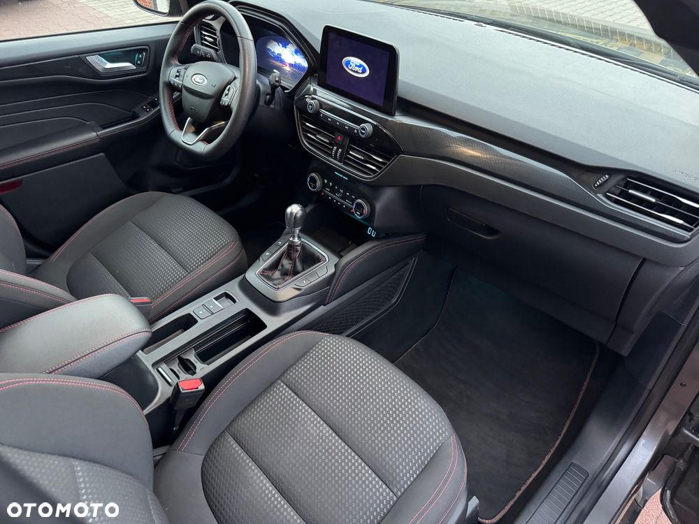 Ford Kuga 1.5 EcoBoost FWD ST-Line - 6