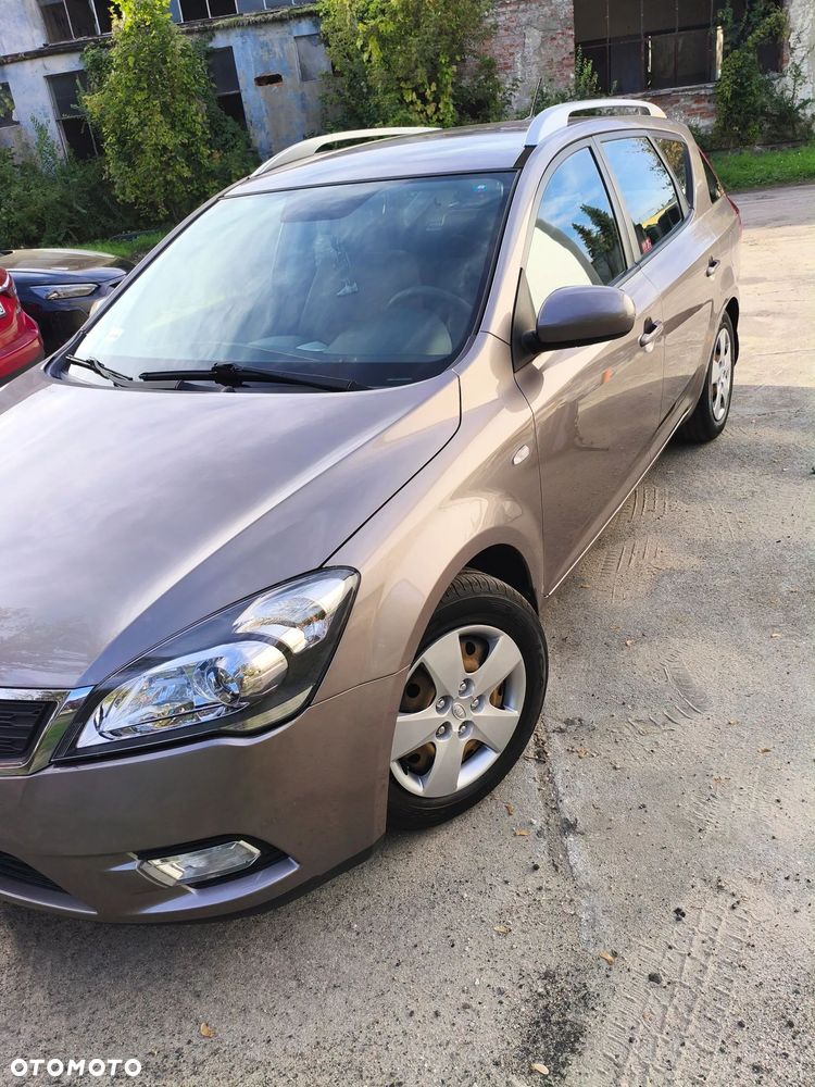 Kia Ceed - 2