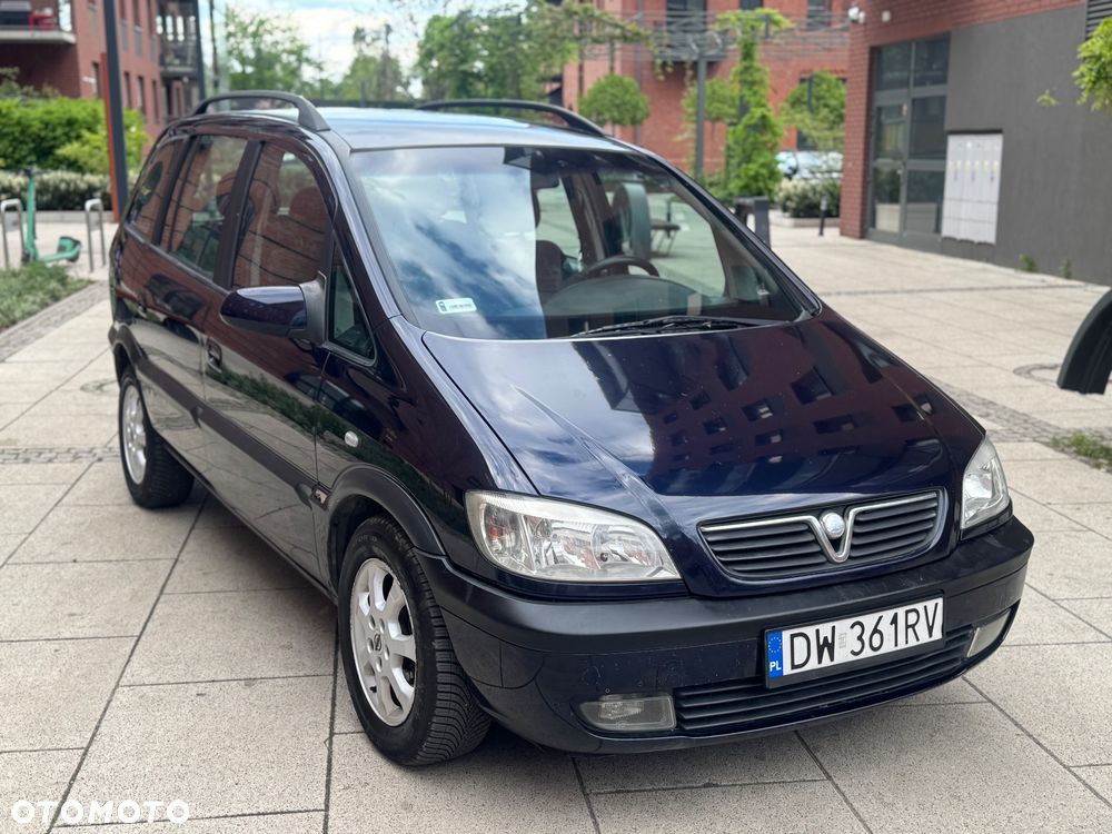 Opel Zafira - 1