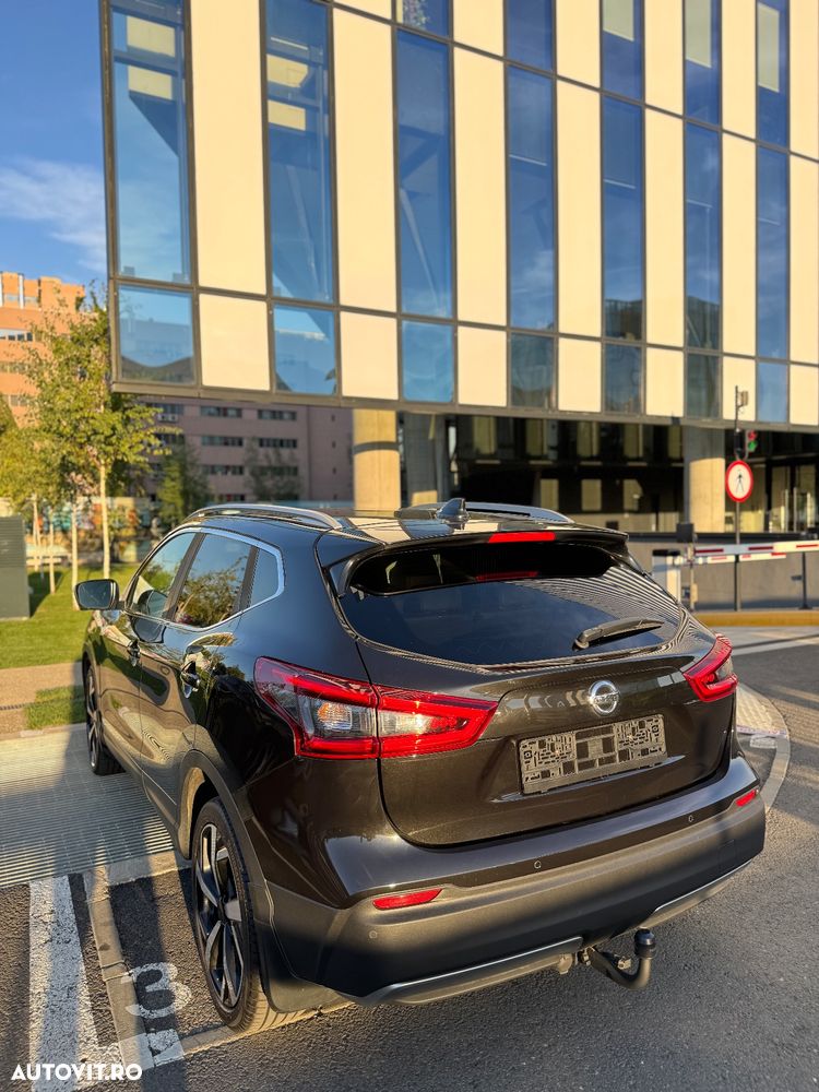 Nissan Qashqai 1.3 DIG-T DCT TEKNA - 4