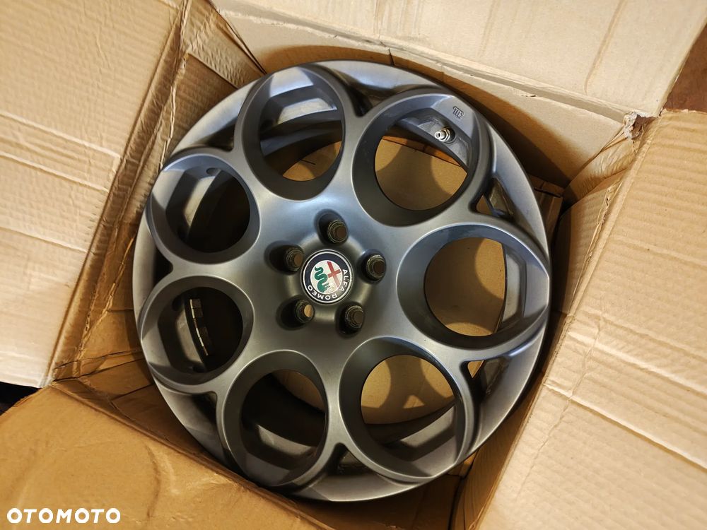 Alfa Romeo Giulia 2.0 Turbo Sprint - 25