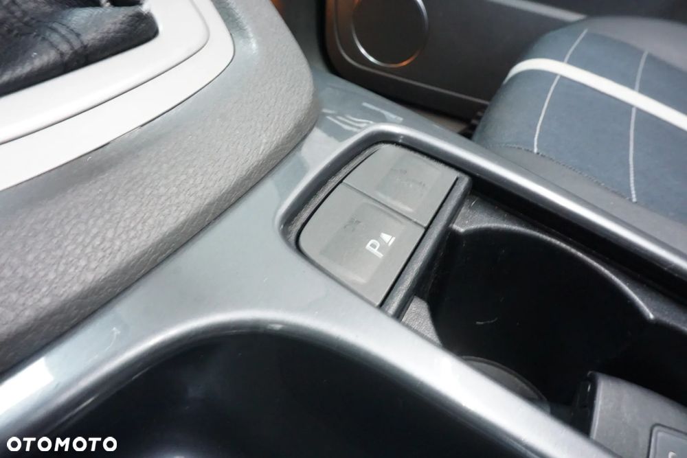 Ford Kuga 2.0 TDCi 4x4 Titanium - 30