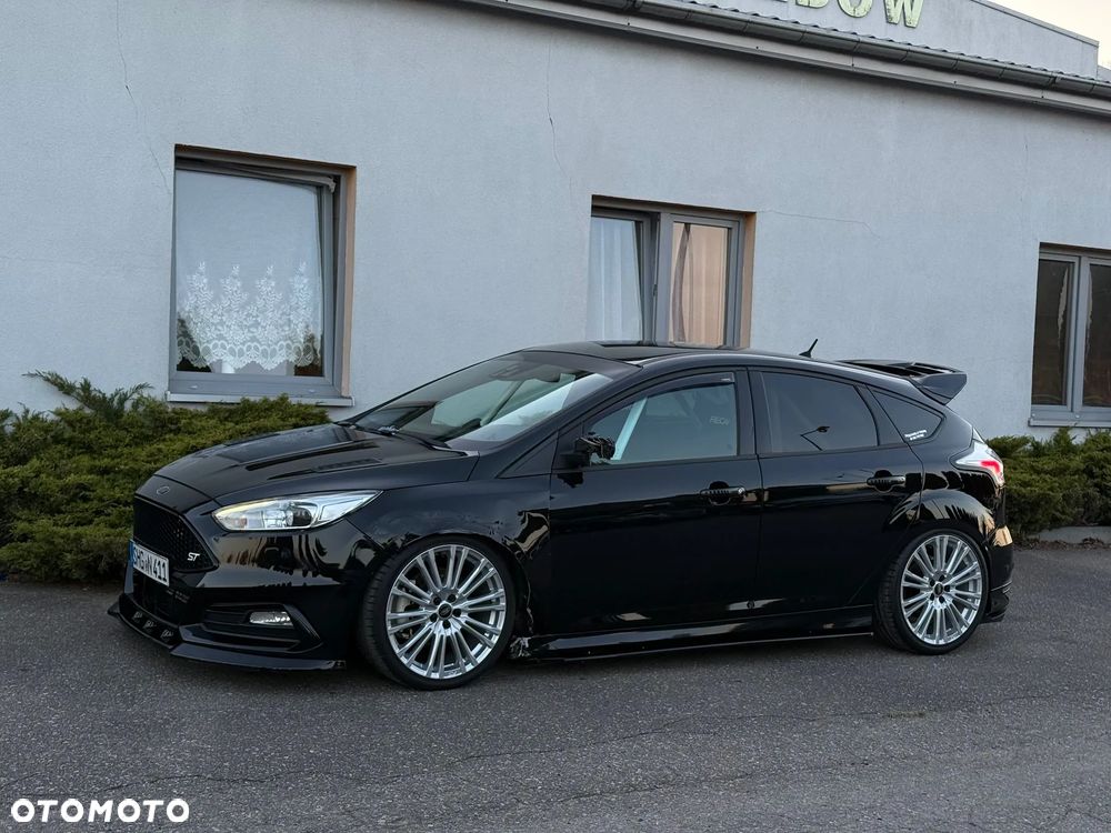 Ford Focus 2.0 EcoBoost ST - 3