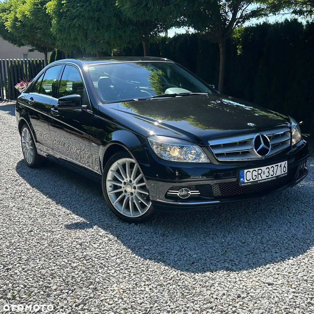 Mercedes-Benz Klasa C 220 CDI DPF Automatik BlueEFFICIENCY Avantgarde - 3