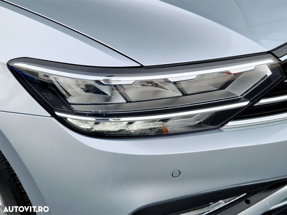 Volkswagen Passat 1.5 TSI ACT DSG Highline - 10