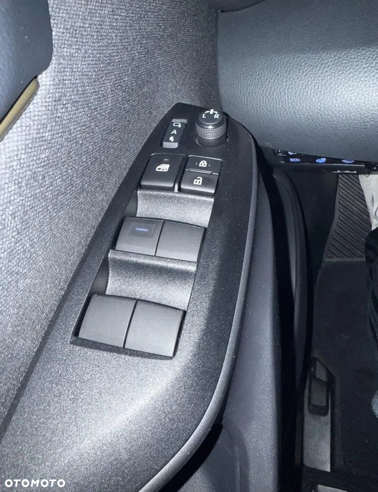 Toyota Yaris Hybrid 1.5 Premiere Edition - 20