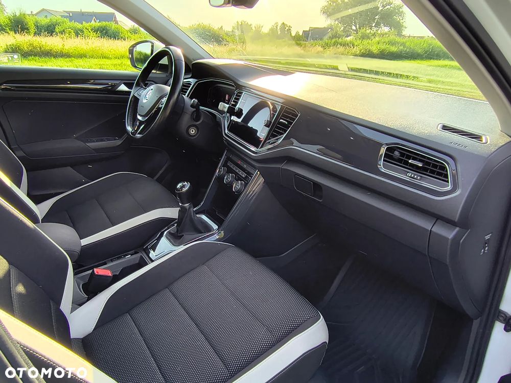 Volkswagen T-Roc 1.5 TSI GPF ACT Premium - 13