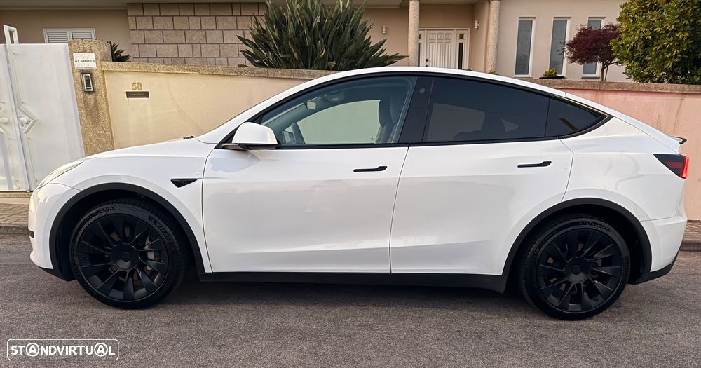 Tesla Model Y Tração Traseira - 2