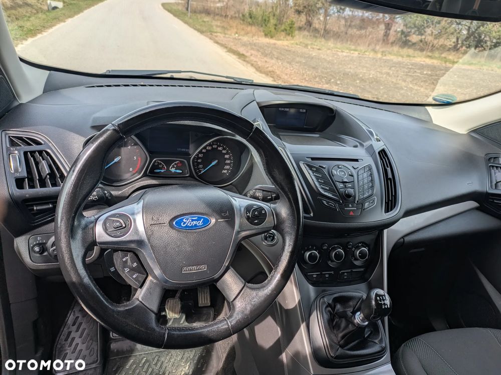 Ford Kuga 2.0 TDCi 2x4 SYNC - 13