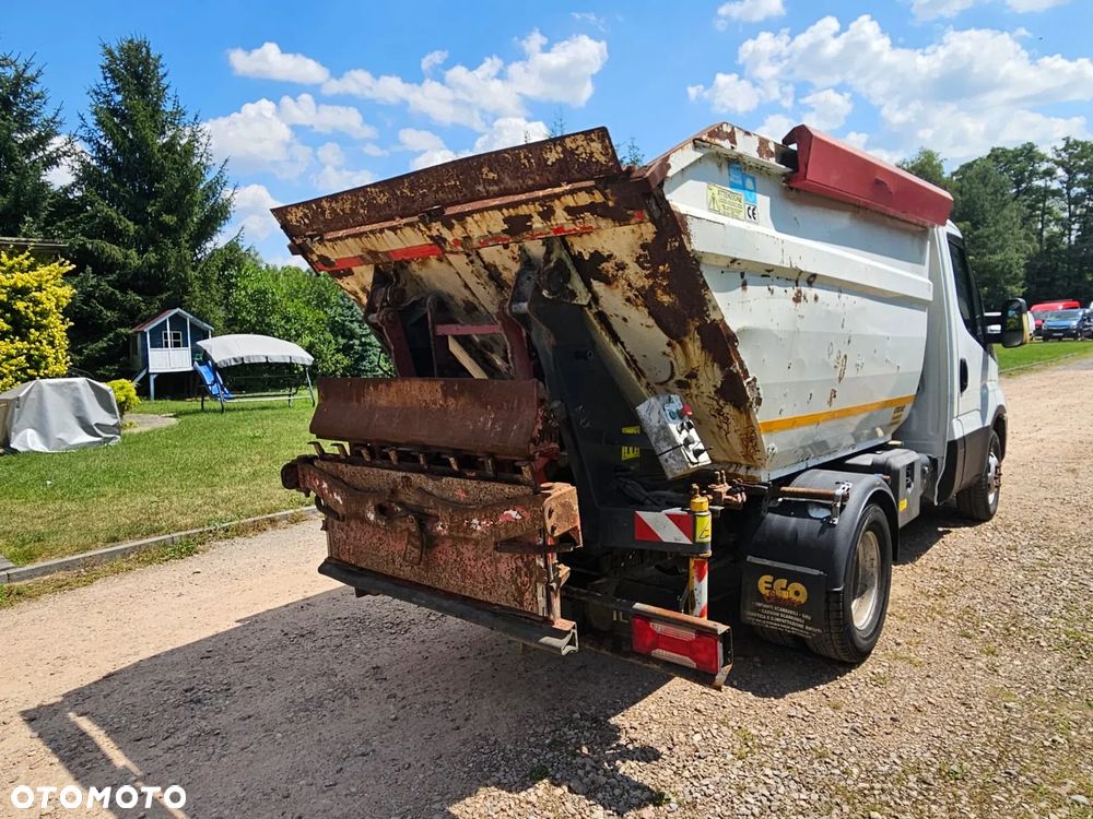 Iveco Daily - 12