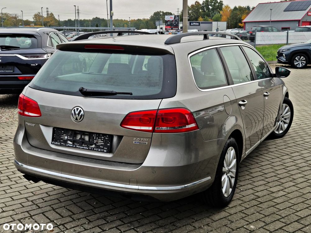 Volkswagen Passat 2.0 Blue TDI SCR Comfortline - 7