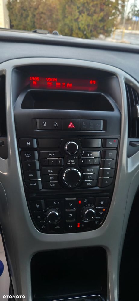 Opel Astra 1.4 Turbo Edition - 26