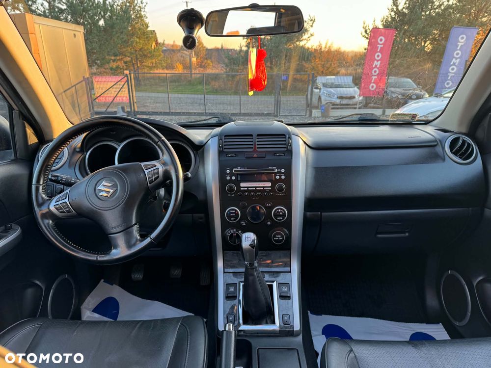 Suzuki Grand Vitara 1.9 DDiS De Luxe EU5 - 10