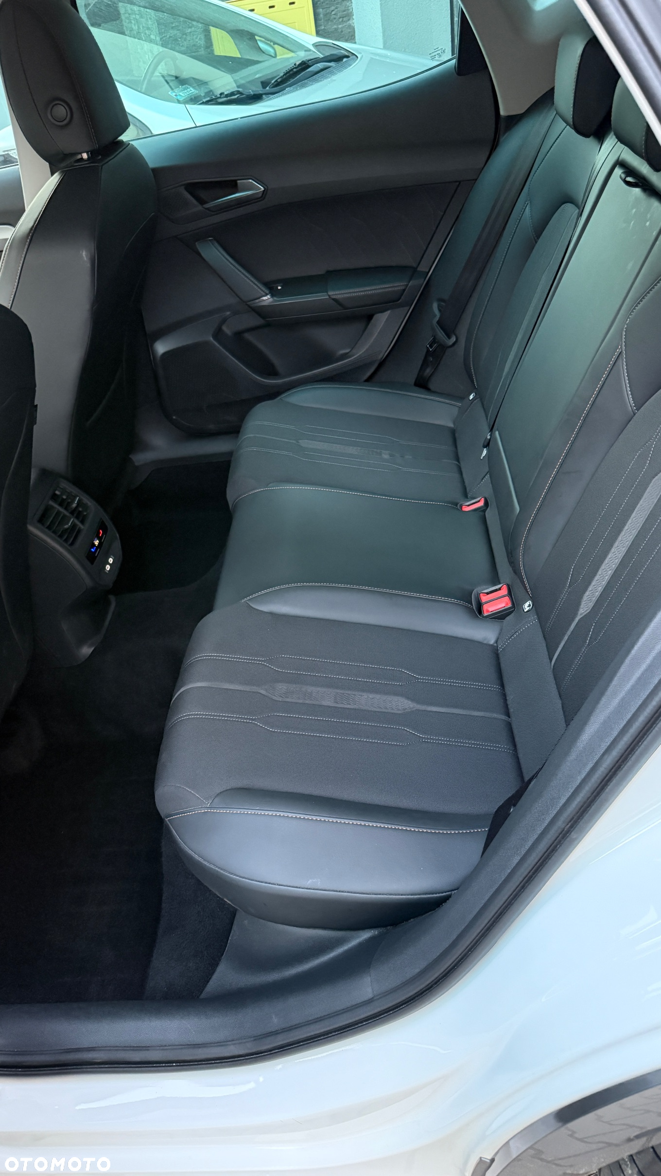 Cupra Formentor 1.4 e-Hybrid DSG - 27