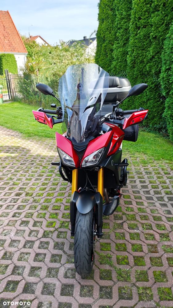Yamaha MT - 17