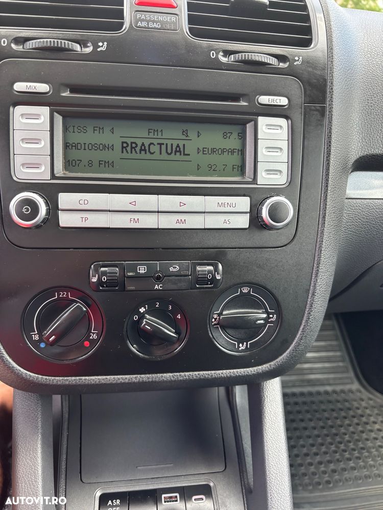 Volkswagen Golf 1.6 TSI Comfortline - 9