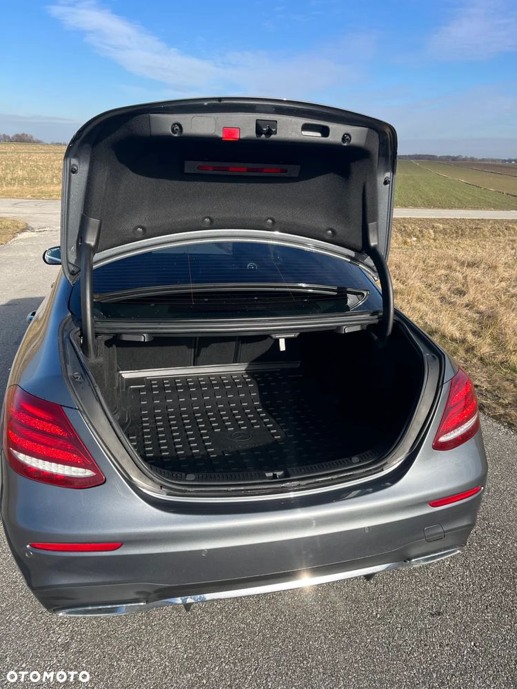 Mercedes-Benz Klasa E 400 d 4-Matic 9G-TRONIC - 10