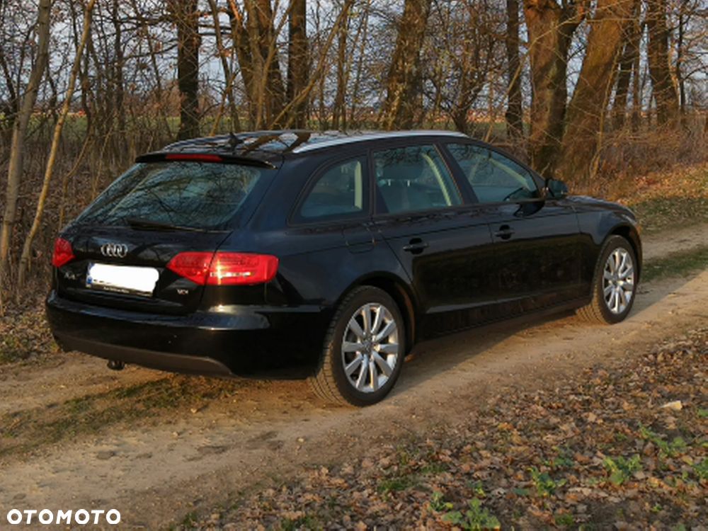 Audi A4 Avant 2.0 TDI - 6