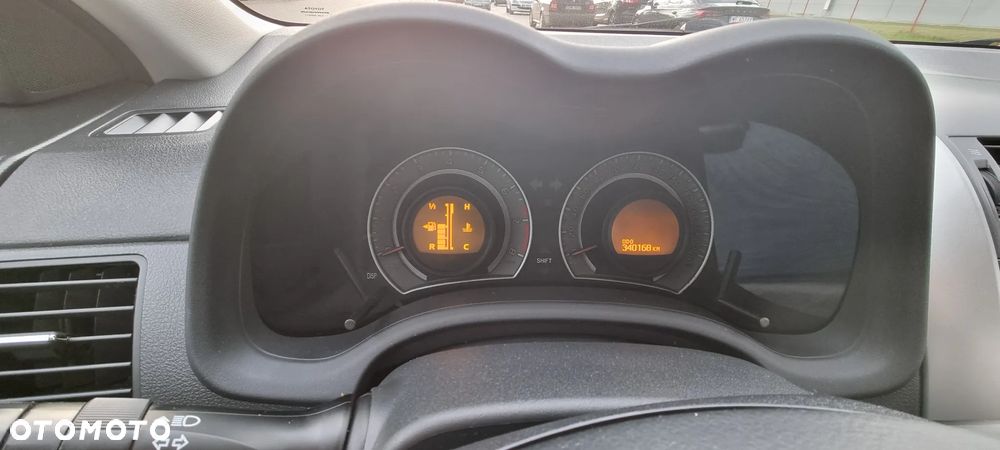 Toyota Corolla 1.6 Premium - 8