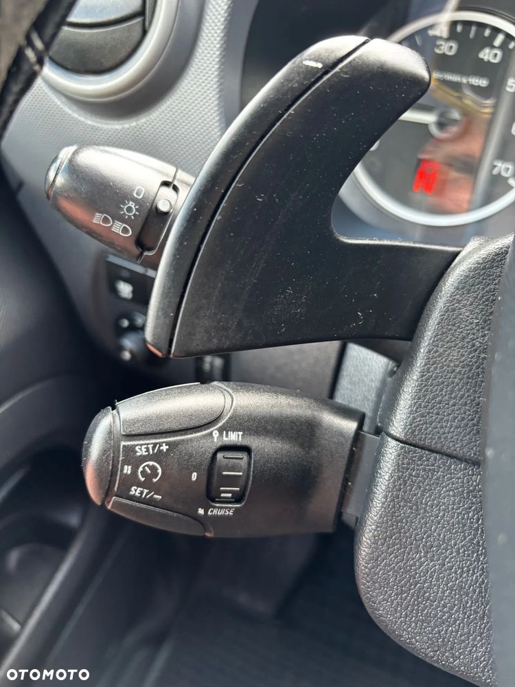 Peugeot PARTNER - 16