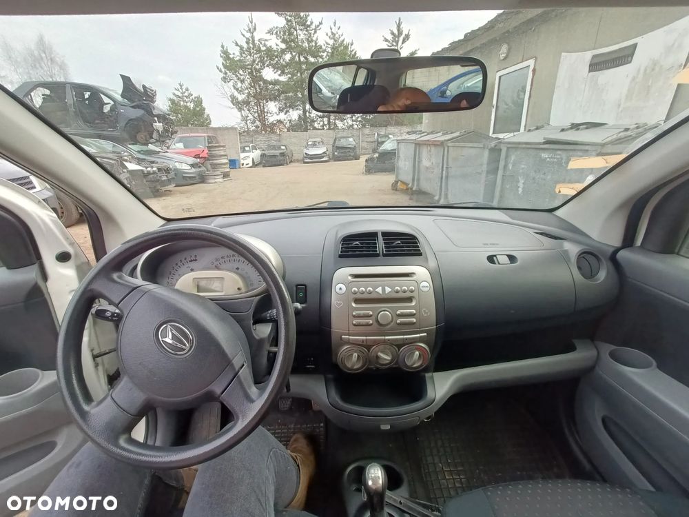 DAIHATU SIRION II 04-10 r. DESKA rozdzielcza + pasy lewy i prawy przód + moduł + AIRBAG ** - 1