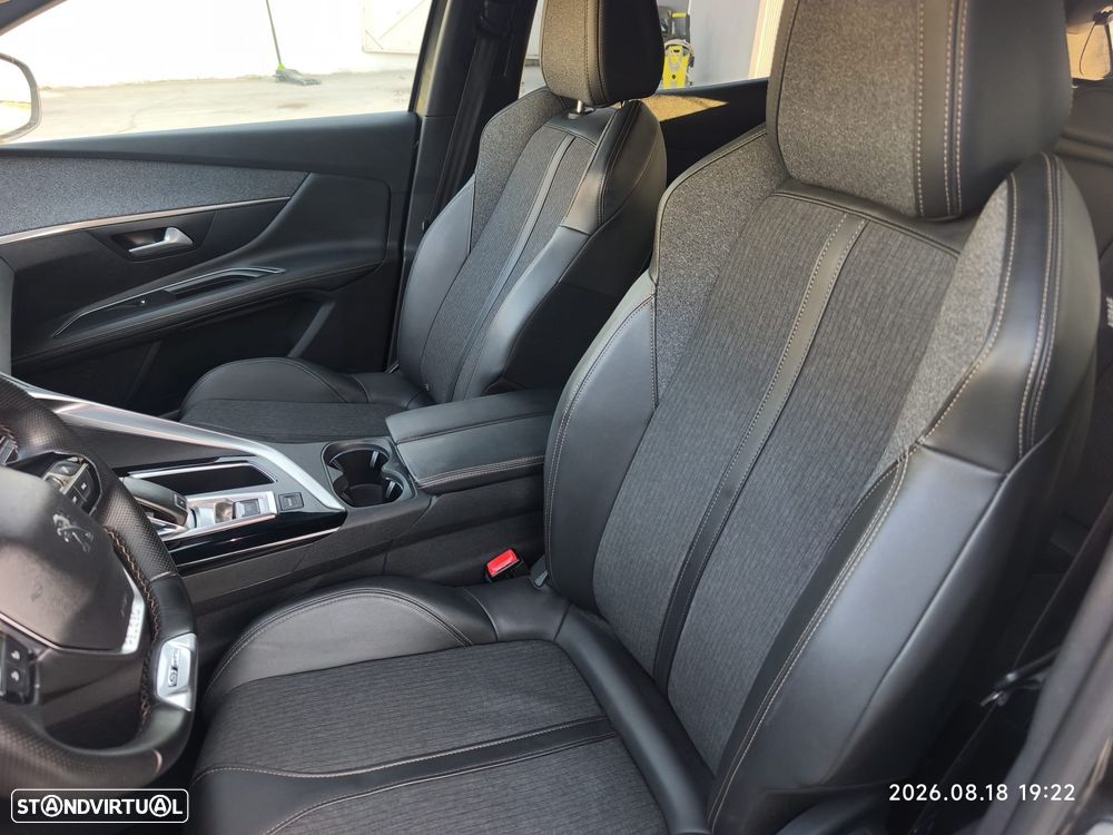 Peugeot 3008 1.5 BlueHDi GT EAT8 - 7