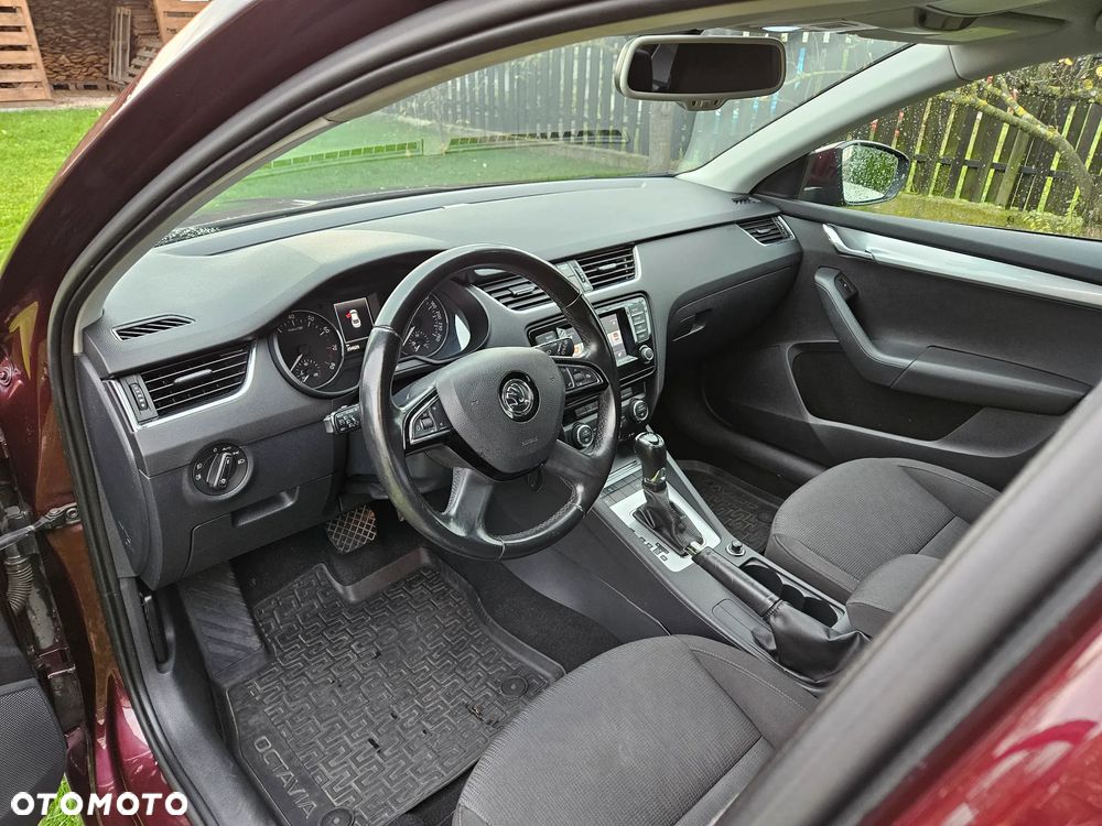 Skoda Octavia 1.8 TSI Elegance DSG - 11