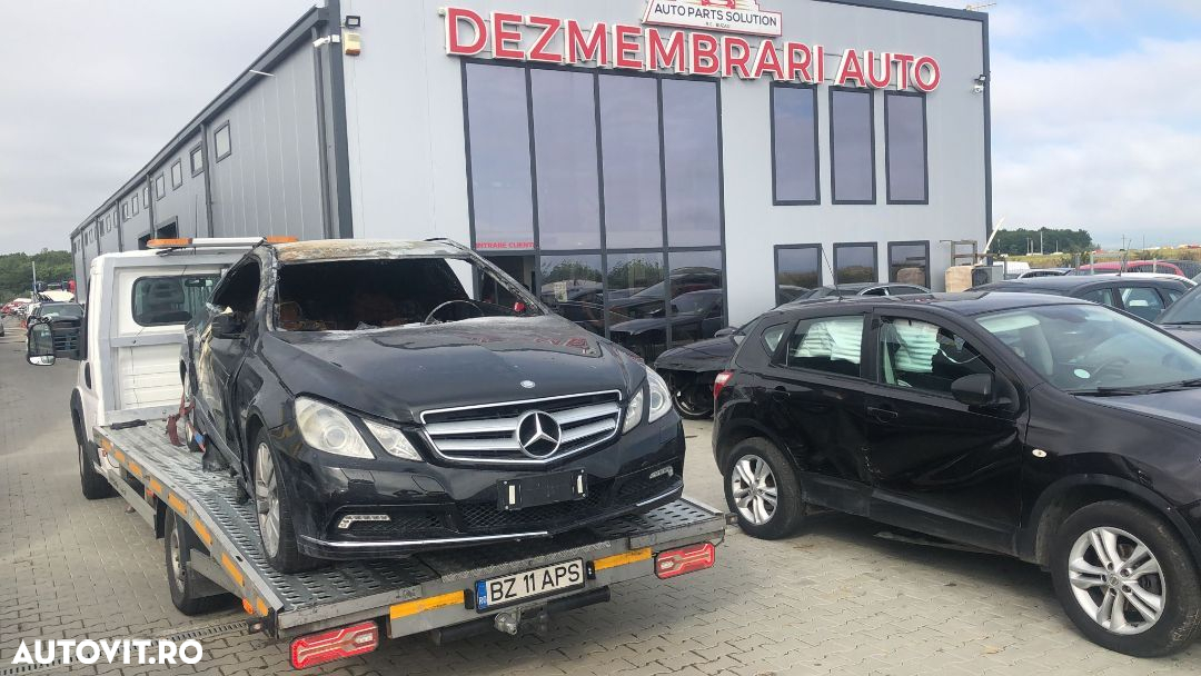 Dezmembram Mercedes Benz E 220 CDI an fabr 2012, coupe - 3