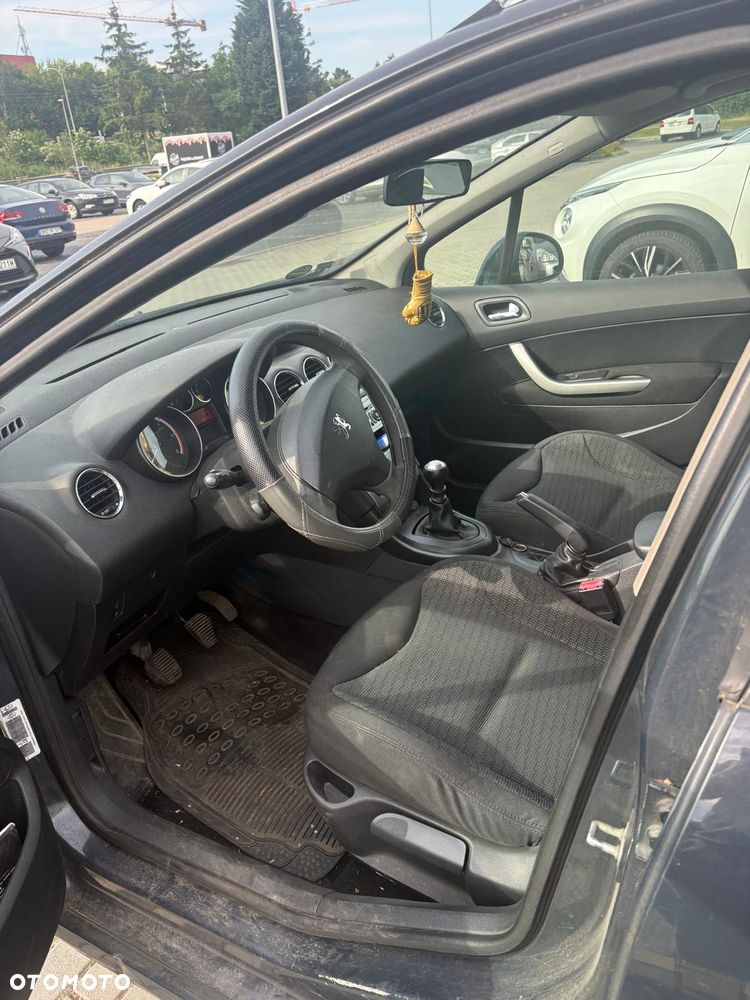Peugeot 308 1.6 HDi Premium - 6