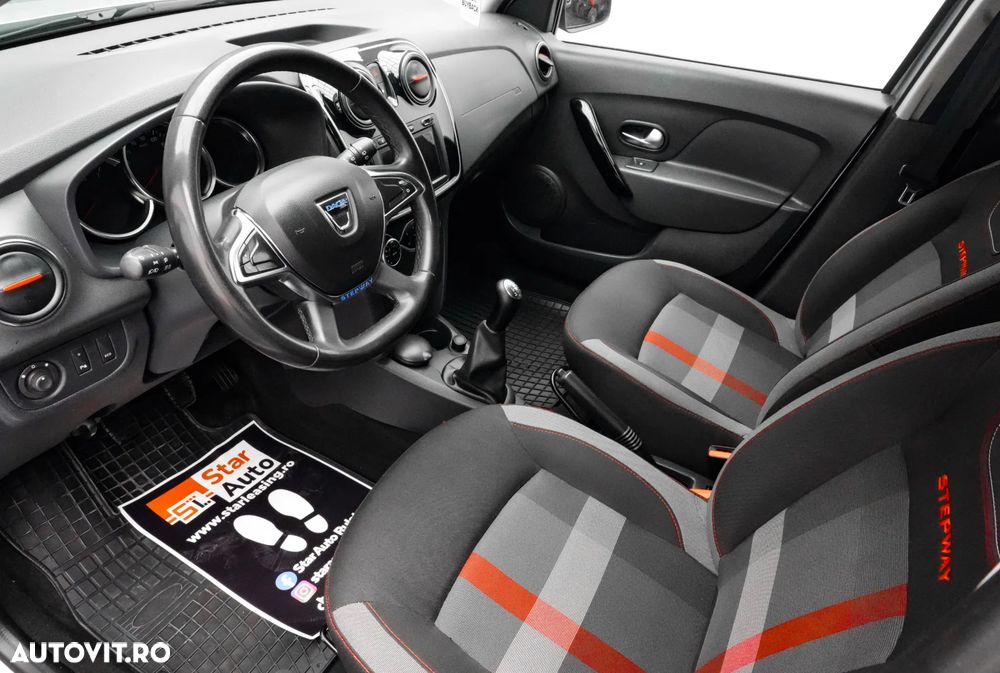 Dacia Sandero Stepway TCe 90 (S&S) Celebration - 12